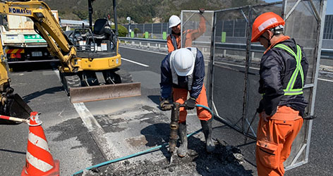 和建設工業株式会社 道路維持管理